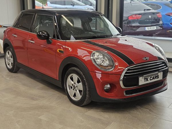 Mini Cooper Hatchback, Diesel, 2018, Red