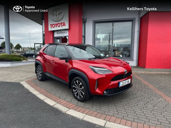 Toyota Yaris Cross Hatchback, Petrol Hybrid, 2022, Red