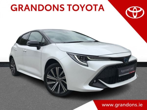 Toyota Corolla Hatchback, Petrol Hybrid, 2022, White