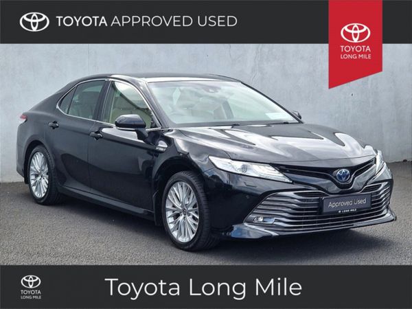 Toyota Camry Saloon, Petrol Hybrid, 2021, Black