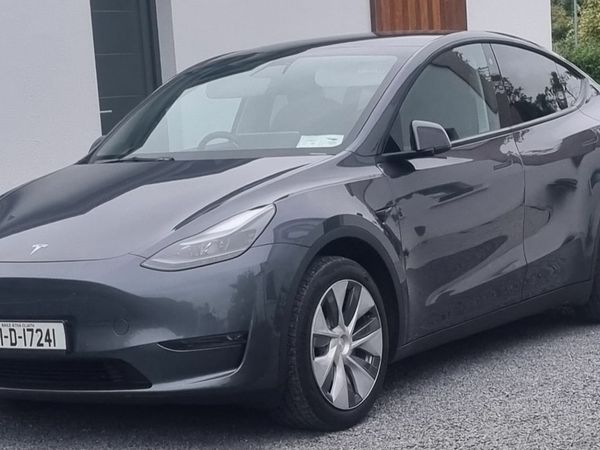 Tesla Model Y MPV, Electric, 2022, Grey