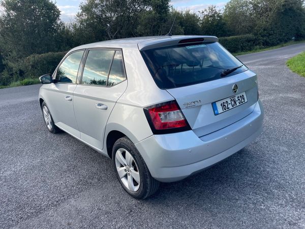 Skoda Fabia Hatchback, Diesel, 2016, Silver