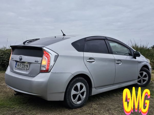 Toyota Prius Hatchback, Petrol Hybrid, 2014, Silver