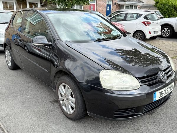 Volkswagen Golf Hatchback, Petrol, 2005, Black