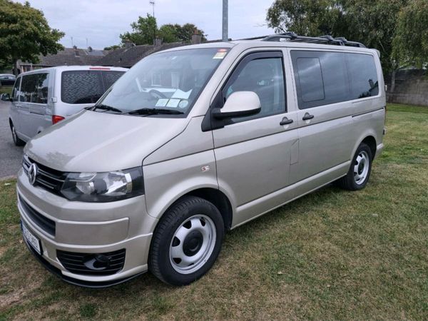 Volkswagen Shuttle Minibus, Diesel, 2008, Beige
