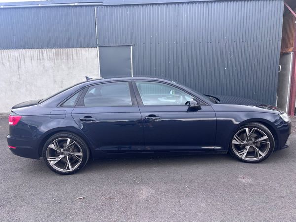 Audi A4 Saloon, Diesel, 2017, Blue