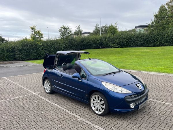 Peugeot 207 Convertible, Diesel, 2009, Blue