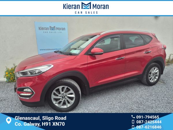 Hyundai Tucson MPV, Diesel, 2017, Red