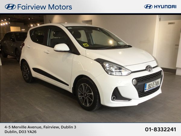 Hyundai i10 Hatchback, Petrol, 2019, White