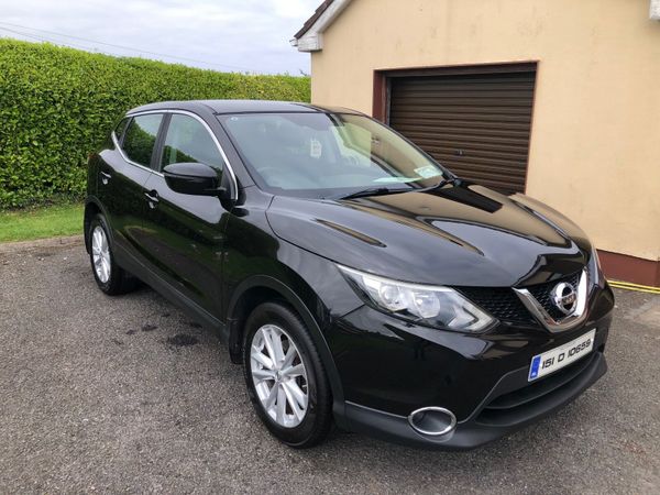 Nissan Qashqai Hatchback, Diesel, 2015, Black
