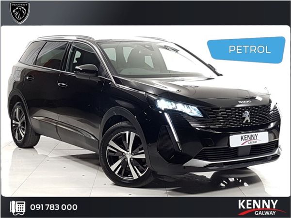 Peugeot 5008 MPV, Petrol, 2022, Black