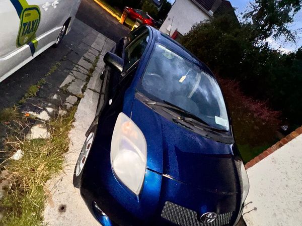 Toyota Yaris Hatchback, Petrol, 2007, Blue