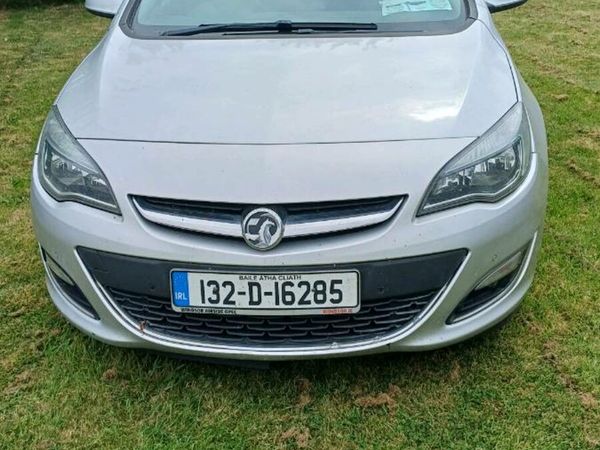 Vauxhall Astra Estate, Diesel, 2013, Silver