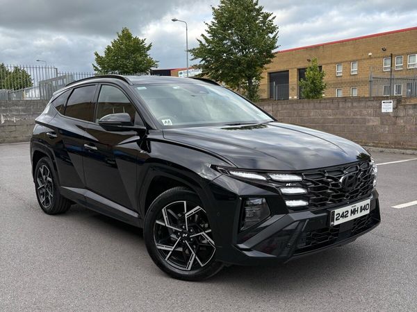 Hyundai Tucson SUV, Petrol Plug-in Hybrid, 2024, Black