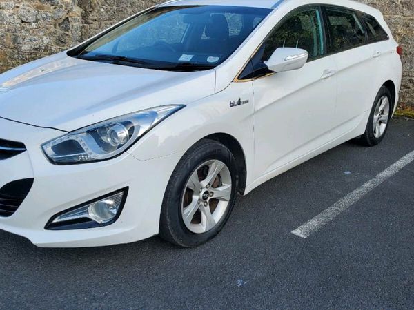 Hyundai i40 Estate, Diesel, 2014, White