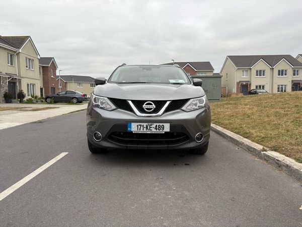 Nissan Qashqai SUV, Diesel, 2017, Grey