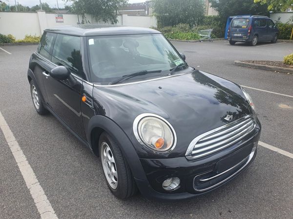 Mini Cooper Hatchback, Petrol, 2012, Black