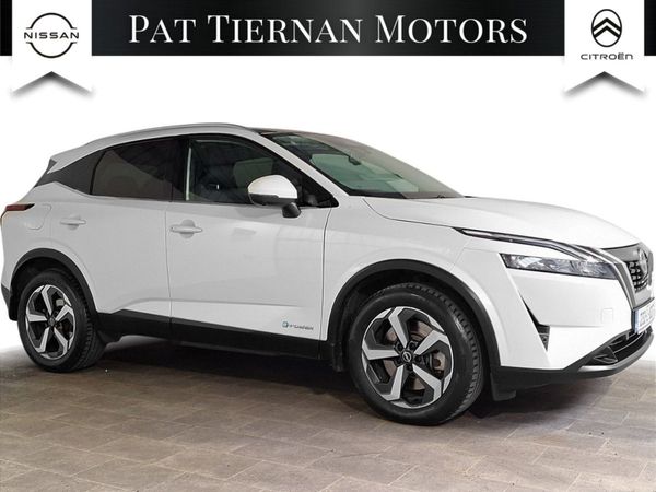 Nissan Qashqai MPV, Petrol, 2023, White