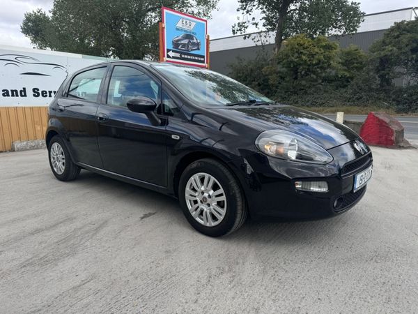 Fiat Punto Hatchback, Petrol, 2015, Black