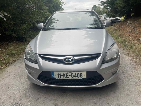 Hyundai i30 Hatchback, Diesel, 2011, Silver