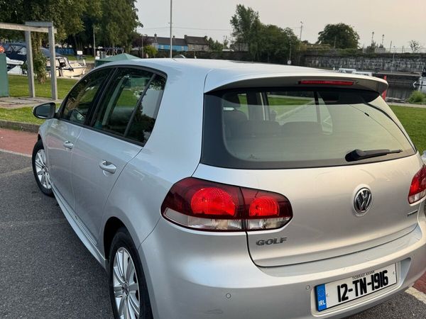 Volkswagen Golf Hatchback, Diesel, 2012, Silver
