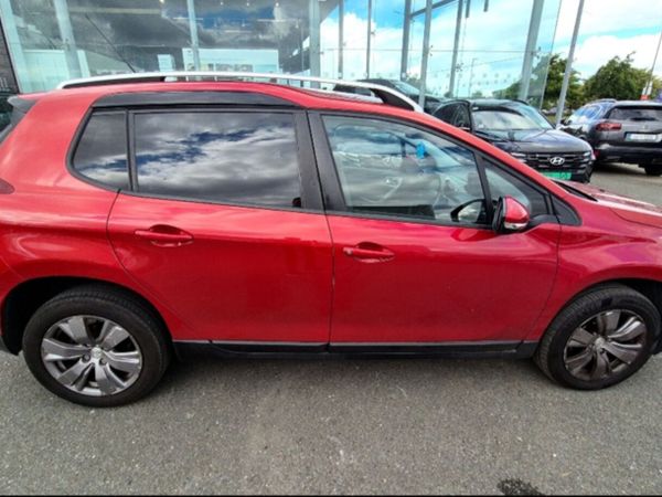 Peugeot 2008 Estate, Diesel, 2017, Red