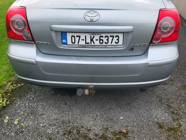 Toyota Avensis Saloon, Petrol, 2007, Grey