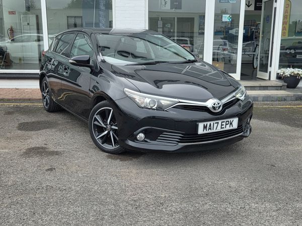 Toyota Auris Hatchback, Petrol, 2017, Black