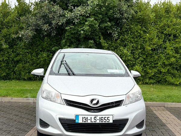 Toyota Vitz Hatchback, Petrol, 2013, Silver