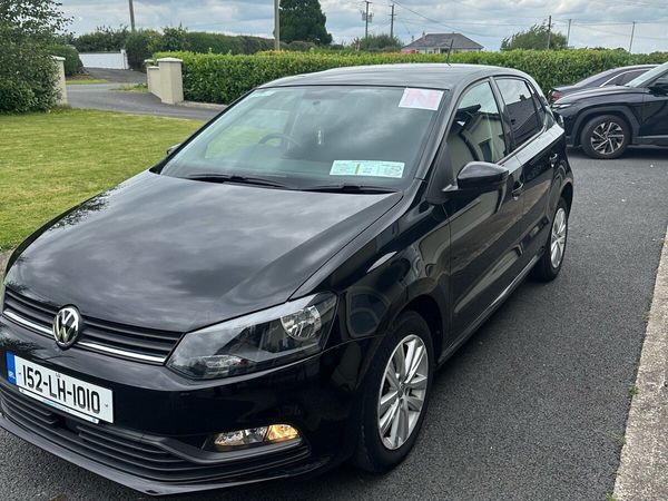 Volkswagen Polo Hatchback, Petrol, 2015, Black