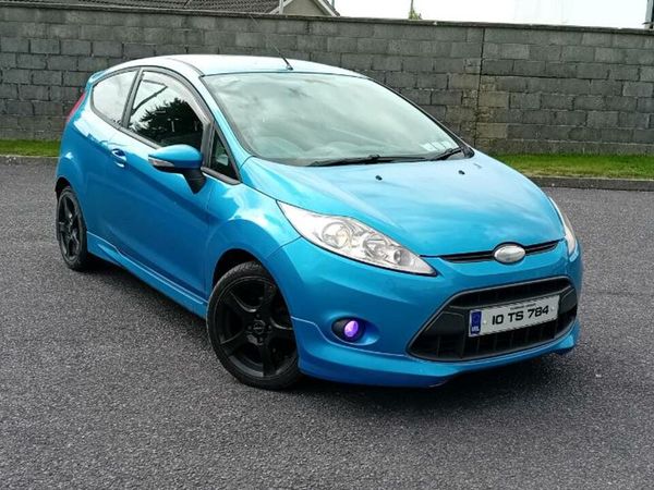 Ford Fiesta Hatchback, Petrol, 2010, Blue