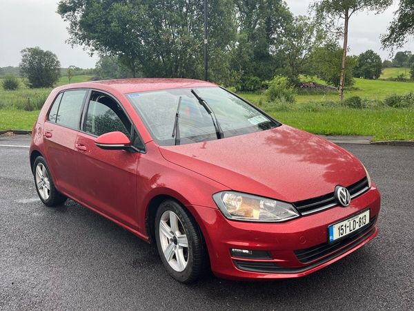 Volkswagen Golf Hatchback, Diesel, 2015, Red