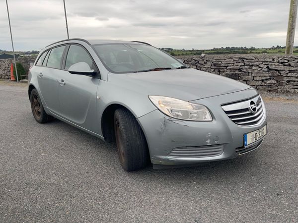 Opel Insignia Estate, Diesel, 2011, Silver