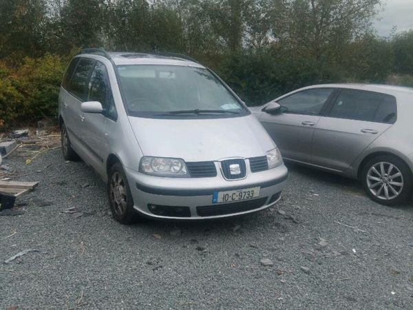 SEAT Alhambra MPV, Diesel, 2010, Silver