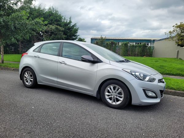 Hyundai i30 MPV, Diesel, 2012, Silver