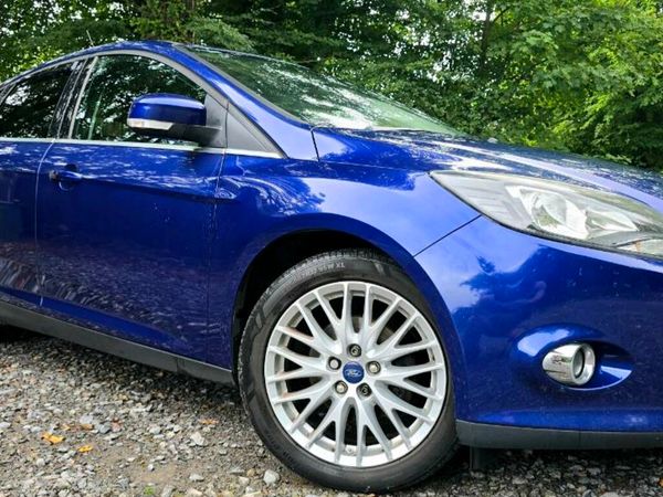 Ford Focus Hatchback, Diesel, 2014, Blue