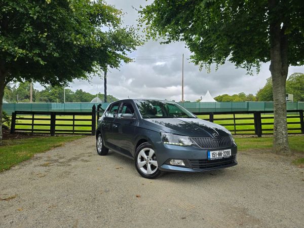 Skoda Fabia Hatchback, Petrol, 2015, Grey