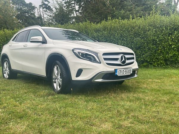 Mercedes-Benz GLA SUV, Diesel, 2017, White
