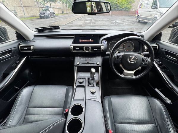 Lexus IS Saloon, Petrol Hybrid, 2017, Black