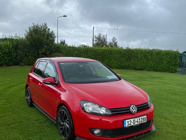 Volkswagen Golf Estate, Diesel, 2012, Red