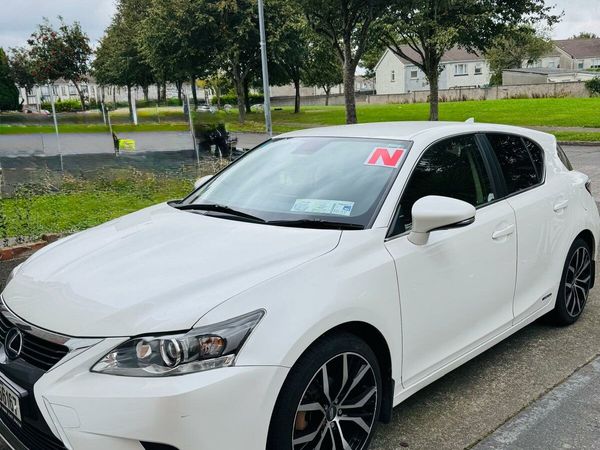 Lexus CT Hatchback, Petrol Hybrid, 2016, White