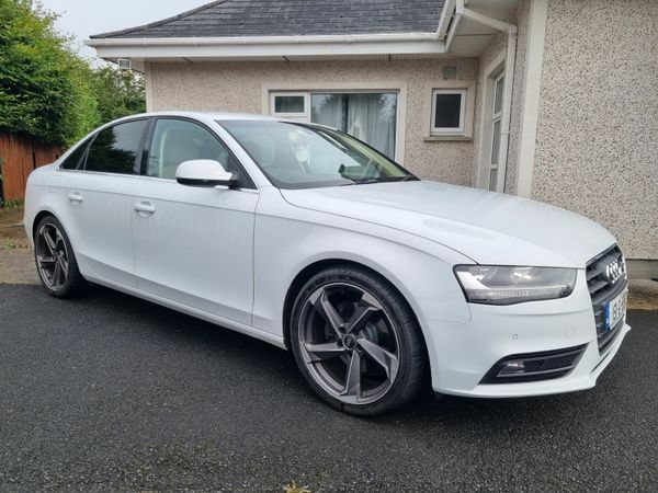 Audi A4 Saloon, Diesel, 2015, White