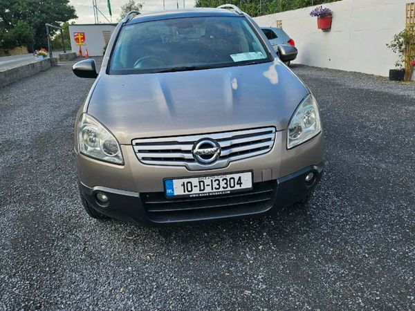 Nissan Qashqai+2 Hatchback, Diesel, 2010, Brown
