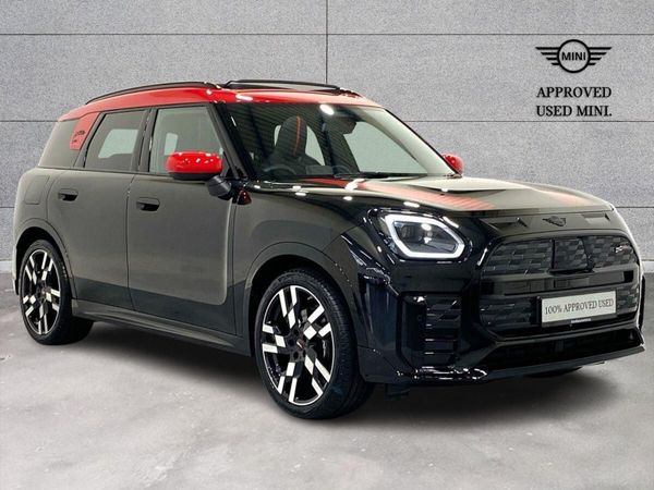 Mini Countryman SUV, Electric, 2024, Black