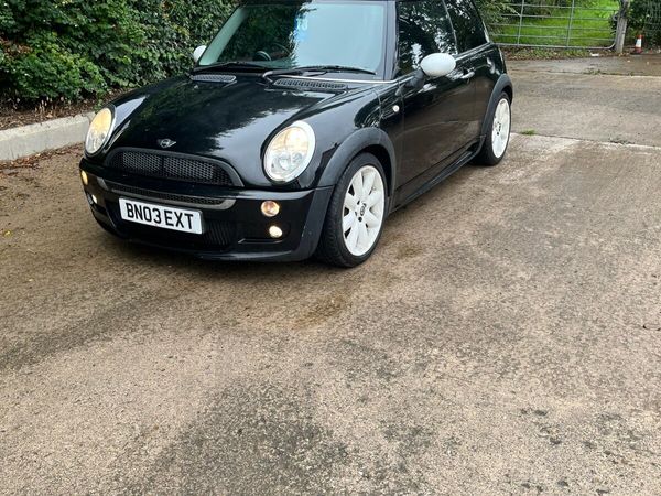 Mini Cooper Hatchback, Petrol, 2003, Black