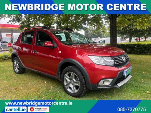 Dacia Sandero Stepway Hatchback, Diesel, 2017, Red