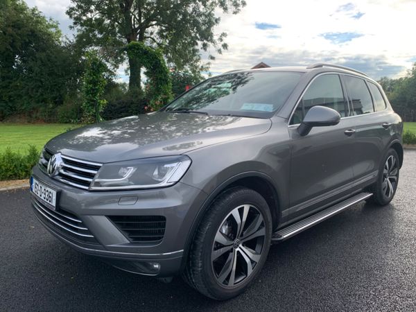 Volkswagen Touareg SUV, Diesel, 2015, Grey