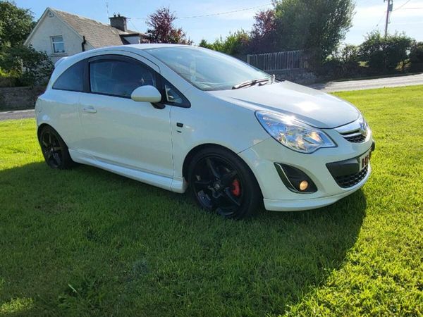 Opel Corsa Hatchback, Diesel, 2011, White