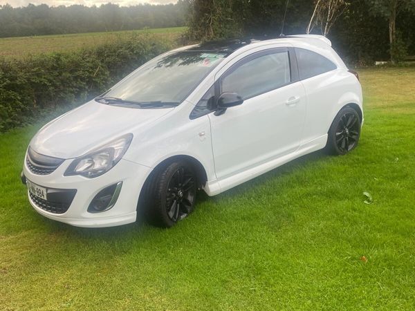 Vauxhall Corsa Hatchback, Petrol, 2013, White