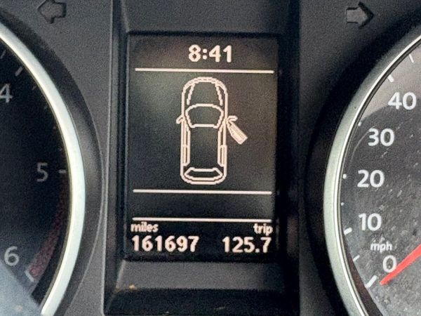 Volkswagen Golf Hatchback, Diesel, 2011, Red